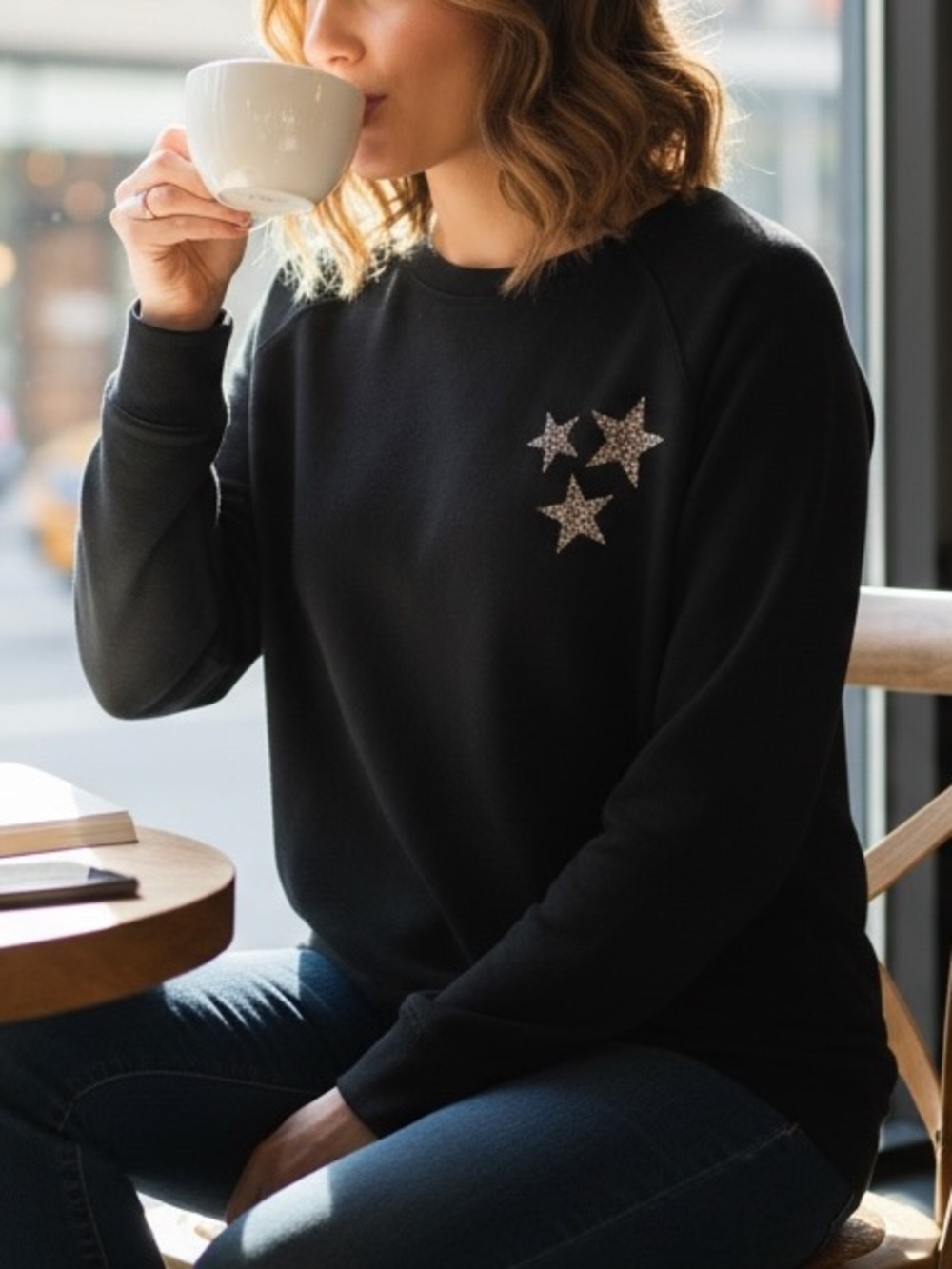 Old Navy Relaxed Graphic Crew-Neck Sweatshirt with Glittery Stars Black L